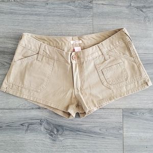 Abercrombie khaki low rise shorts size 8R